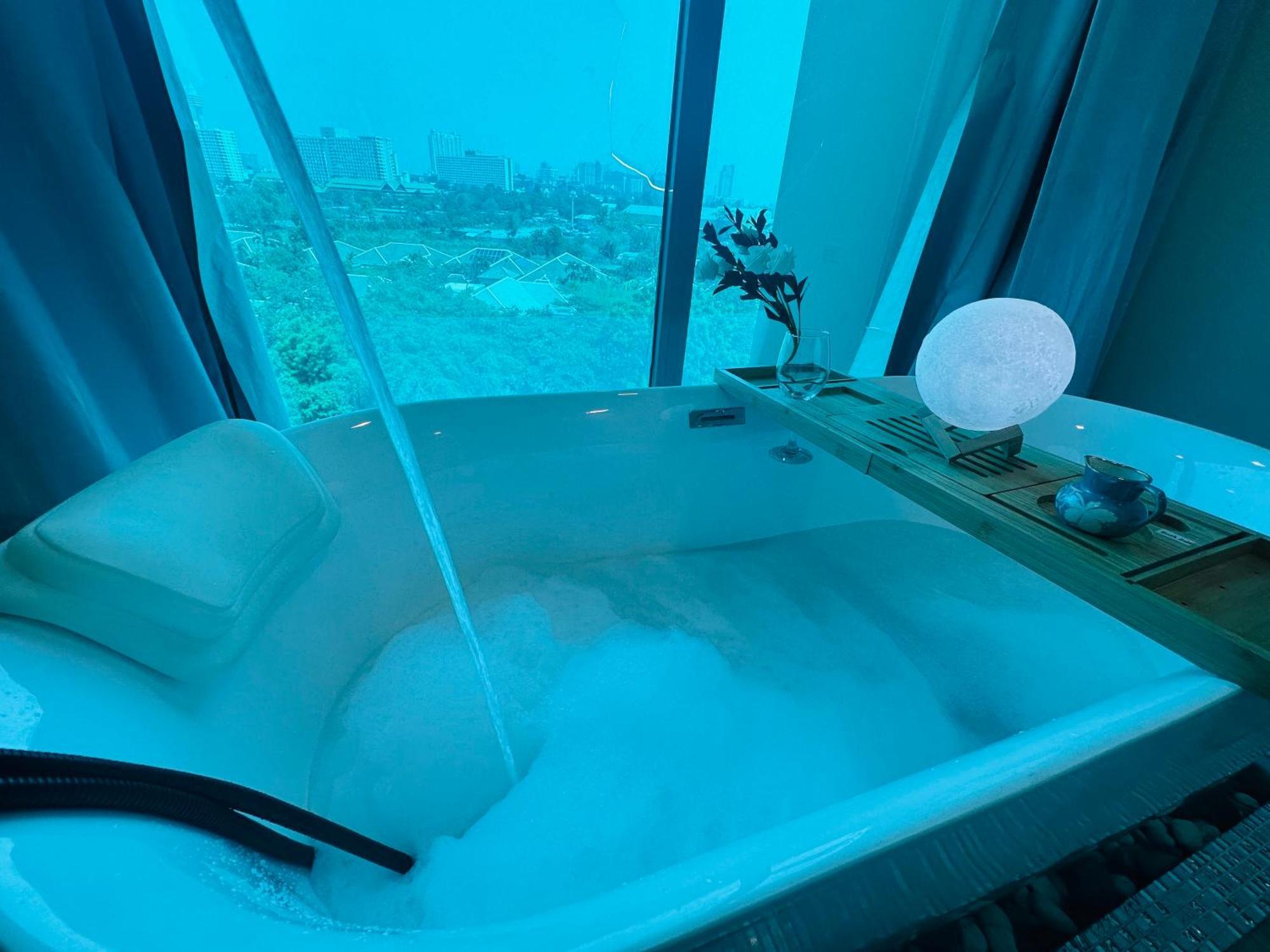 Laguna Beach Resort 2-Have Tub Loft Room Jomtien Exterior foto